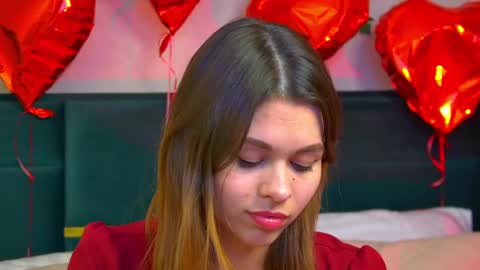 Snapshot of pollylanders chatting on 15, 2, 2025 Polly online show from 15, 2, 2025