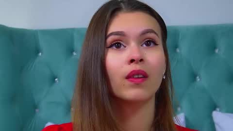 Snapshot of pollylanders chatting on 27, 9, 2025 Polly online show from 27, 9, 2025