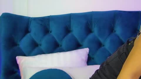 Snapshot of pollylanders chatting on 3, 2, 2026 Polly online show from 3, 2, 2026