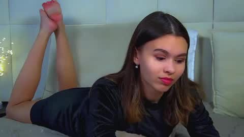 Snapshot of pollylanders chatting on 23, 4, 2026 Polly online show from 23, 4, 2026