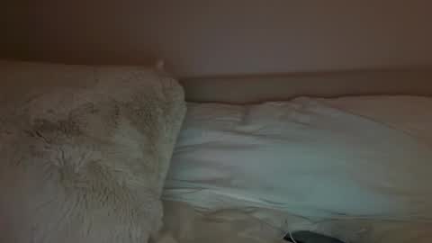 Snapshot of pollyyypocket chatting on 14, 3, 2026 Polly Pocket online show from 14, 3, 2026