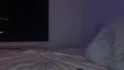 Snapshot of pollyyypocket chatting on 15, 4, 2026 Polly Pocket online show from 15, 4, 2026