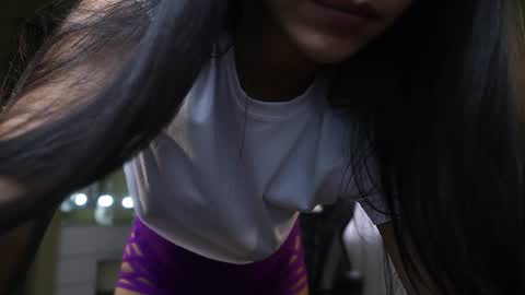 Snapshot of polvodeestrellas_ chatting on 2, 7, 2026 - Help me Reach 100 thumbs up online show from 2, 7, 2026