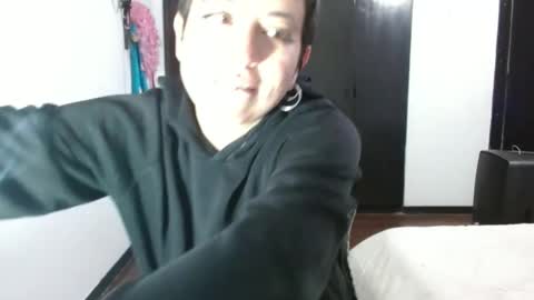 Snapshot of poly_mer chatting on 4, 2, 2025 Poly online show from 4, 2, 2025