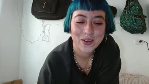 Poly online show from 18, 3, 2026