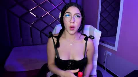 Snapshot of poly_sasha_ chatting on 16, 4, 2026 poly sasha online show from 16, 4, 2026