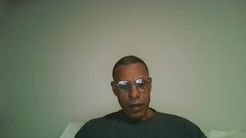 poolguy2496 online show from 15, 12, 2025