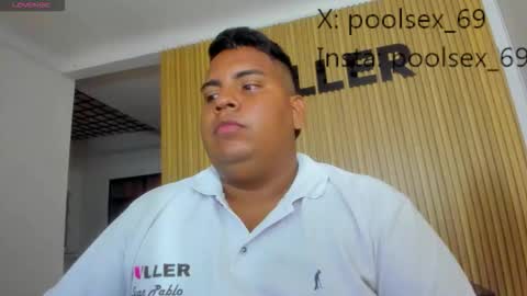 Snapshot of poolsexx_69 chatting on 21, 10, 2025 poolsexx_69 online show from 21, 10, 2025