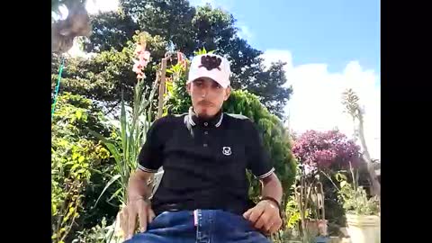 Snapshot of popeye_hot_ chatting on 4, 12, 2025 P0P online show from 4, 12, 2025