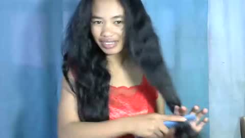 Snapshot of poppy_kelley chatting on 4, 5, 2026 Lilly online show from 4, 5, 2026