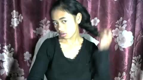 Snapshot of poppy_kelley chatting on 29, 6, 2026 Lilly online show from 29, 6, 2026