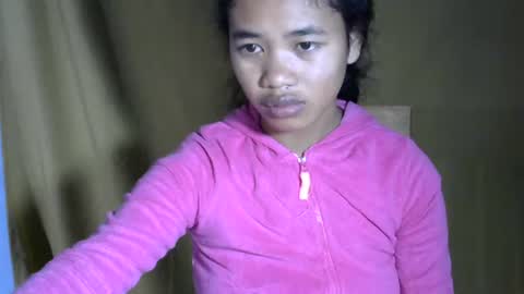 Snapshot of poppy_kelley chatting on 27, 7, 2026 Lilly online show from 27, 7, 2026