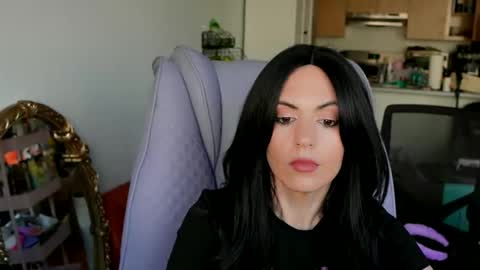 Snapshot of popstarsextape chatting on 10, 11, 2025 A cadia online show from 10, 11, 2025