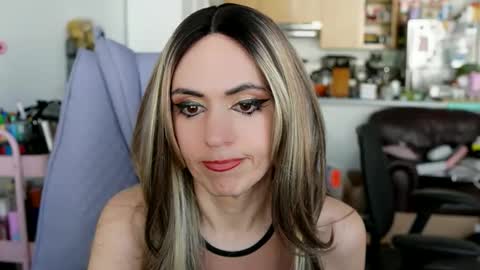 Snapshot of popstarsextape chatting on 13, 1, 2026 A cadia online show from 13, 1, 2026