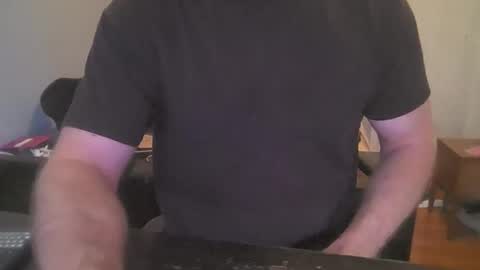 Snapshot of pornaddicted8 chatting on 17, 4, 2026 i heart porn online show from 17, 4, 2026