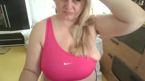 MelissOfficial online show from 4, 6, 2026