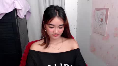 Snapshot of pornstar_kia chatting on 7, 5, 2026 pornstar_kia online show from 7, 5, 2026