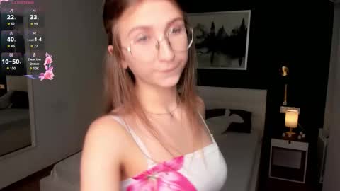 Elizabeth online show from 11, 11, 2025