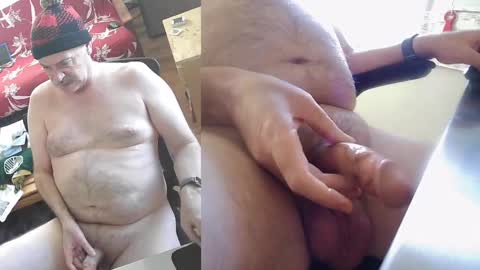 Snapshot of portlandjacob chatting on 8, 1, 2025 portlandjacob online show from 8, 1, 2025