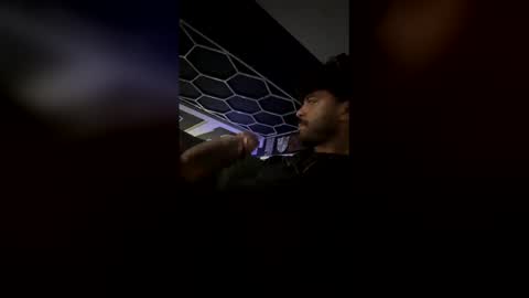 Snapshot of portugues_malvadao2 chatting on 21, 3, 2026 portugues_malvadao2 online show from 21, 3, 2026