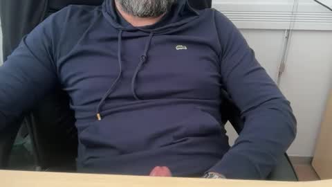 Snapshot of porw23 chatting on 20, 4, 2026 porw23 online show from 20, 4, 2026