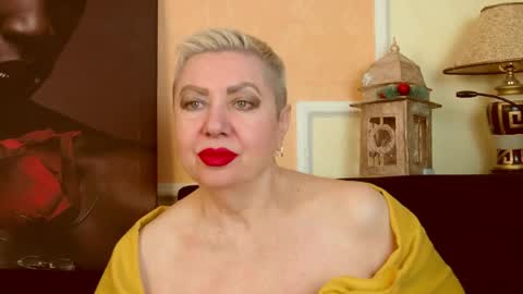 Snapshot of posh_lady chatting on 30, 4, 2026 LADY POSH online show from 30, 4, 2026