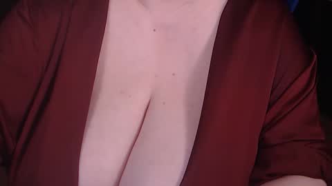 Snapshot of posh_mistress chatting on 9, 9, 2025 PoshMistres    online show from 9, 9, 2025