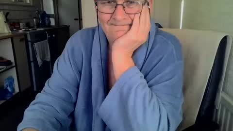 poshman65 online show from 12, 11, 2025