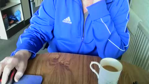 poshman65 online show from 17, 12, 2025