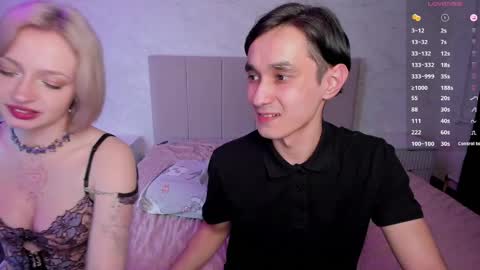 Snapshot of postbaby chatting on 15, 4, 2026 Polly inst postbabyyy online show from 15, 4, 2026