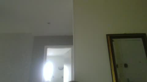 Snapshot of pourquoi_toi chatting on 15, 10, 2025 pourquoi_toi online show from 15, 10, 2025