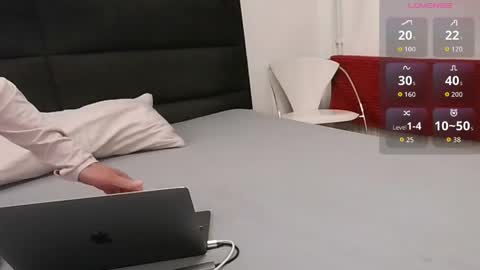 Snapshot of povaridad chatting on 12, 4, 2026 Smooth Daddy online show from 12, 4, 2026