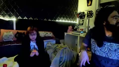 Ravena Rozz online show from 10, 7, 2026