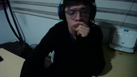 powerfulzeus2 online show from 1, 12, 2025