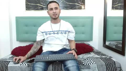   online show from 17, 5, 2026