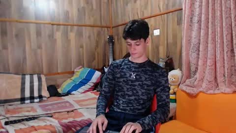 Snapshot of powertwinky chatting on 3, 2, 2025 chris independent online show from 3, 2, 2025