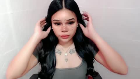 MAXXINE online show from 10, 12, 2024