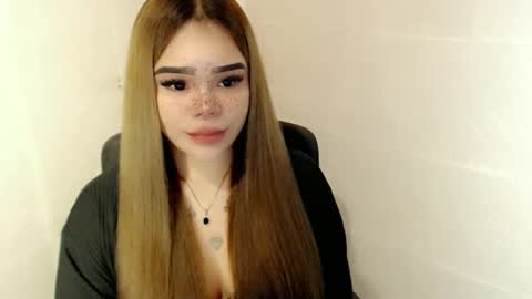 Snapshot of preciousangel69xxx chatting on 24, 2, 2026 MAXXINE online show from 24, 2, 2026