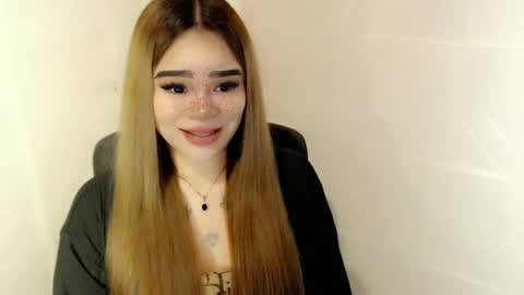 Snapshot of preciousangel69xxx chatting on 16, 3, 2026 MAXXINE online show from 16, 3, 2026