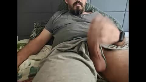 Snapshot of precumbear chatting on 25, 9, 2025 precumbear online show from 25, 9, 2025