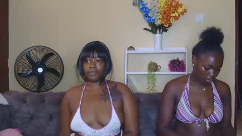 Snapshot of preetycookie chatting on 10, 1, 2025 Lilly online show from 10, 1, 2025