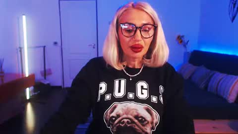 Victoria online show from 14, 12, 2024