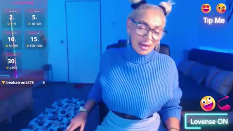 Victoria online show from 1, 12, 2025