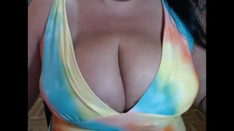 Snapshot of pregnant4twins chatting on 28, 2, 2026 BEING SINGLE PREGNANT HAVING TWINS IS NOT EASY SO PLS DONT MAKE ME STRESS IF YOU CANT HELP BE CONSIDERATETHANK YOU online show from 28, 2, 2026