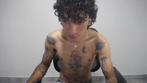 Plux online show from 17, 2, 2025