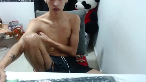 Snapshot of pressure_xxx_420 chatting on 10, 1, 2025 PRESSURE online show from 10, 1, 2025