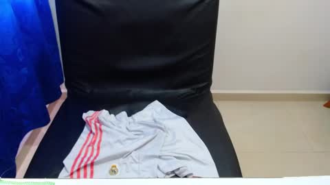 Snapshot of pressure_xxx_420 chatting on 8, 3, 2025 PRESSURE online show from 8, 3, 2025