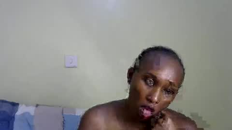 prettiekelly online show from 19, 2, 2025