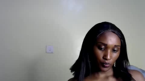 prettiekelly online show from 23, 2, 2025