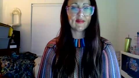 pretttykittty88 online show from 12, 9, 2025